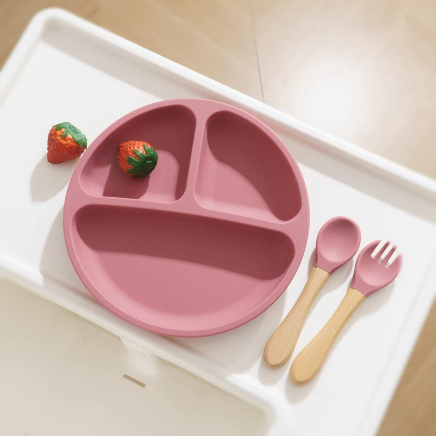 3PCS Baby Silicone Feeding Set – Suction Dinner Plate, Wooden Handle Spoon & Fork | BPA-Free Toddler Training Tableware