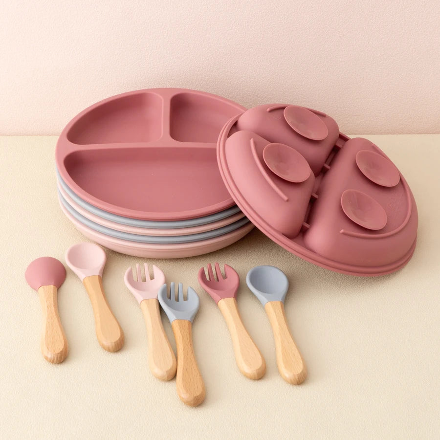 3PCS Baby Silicone Feeding Set – Suction Dinner Plate, Wooden Handle Spoon & Fork | BPA-Free Toddler Training Tableware