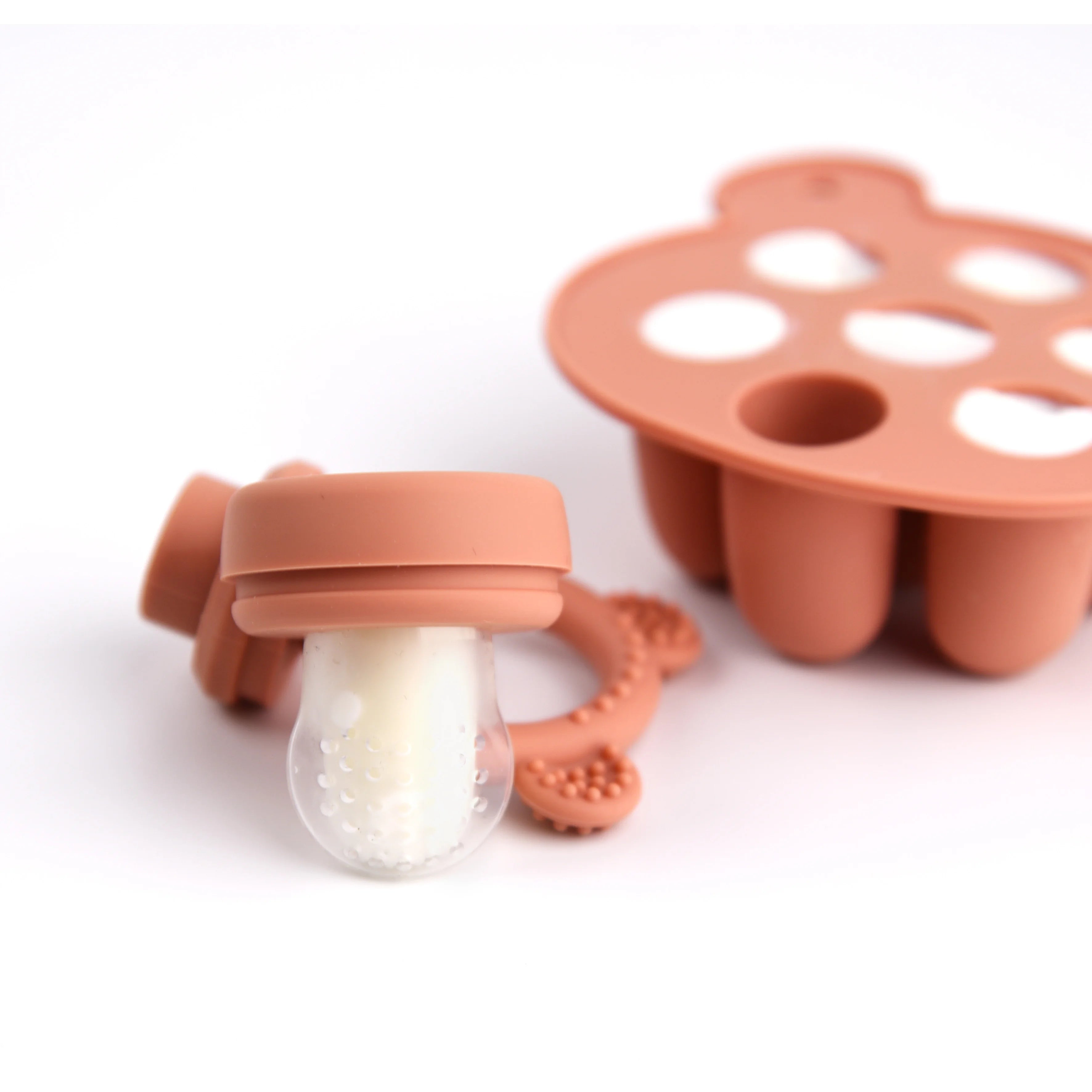 Baby Fruit Feeder & Silicone Freezer Tray Set – Animal Design Bear Teether with Breast Milk, Food & Popsicle Storage Mold | BPA-Free Baby Feeding Essentials